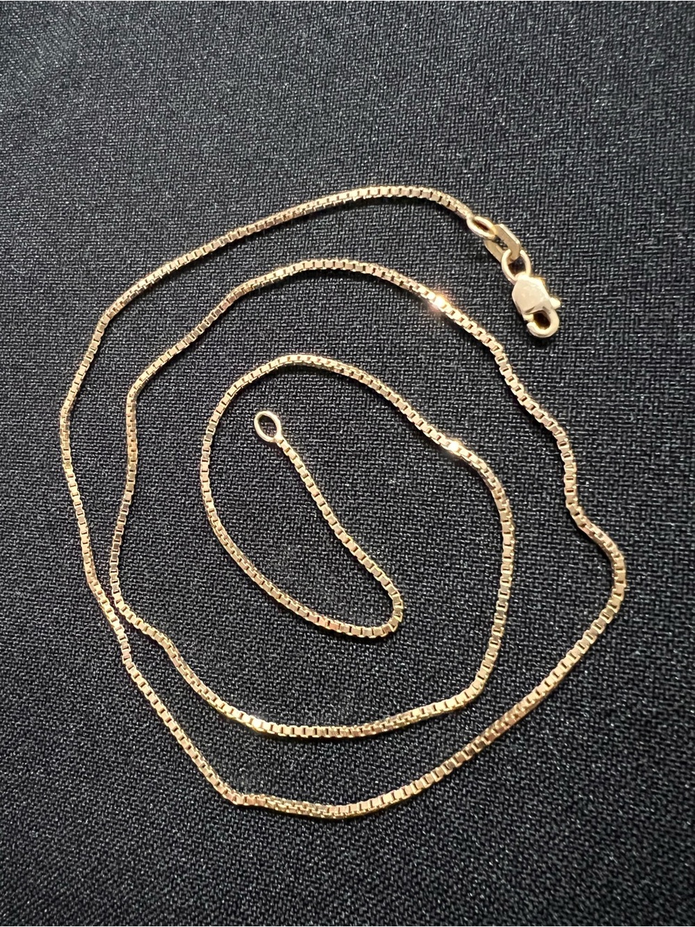 Classic 14k Solid Gold Box Chain Necklace (20”) - Elegant Women's Jewelry - Picture 2 of 6